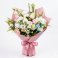 Букет цветов из: Розы, Лизиантусы и Хризантемы
